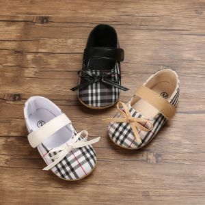 0-1 year old baby walking shoes Little fragrance wind cute bowOne year old princess shoes