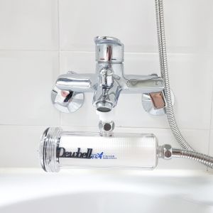 DEWBELL F15 กรองใหญ่พร้อมสายต่อสำหรับหัวฝักบัว Made in Korea ระบบกรอง 3 ขั้นตอน กำจัดสิ่งสกปรกและตะกอน