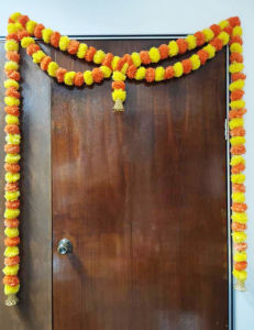Traditional Handmade Artificial Marigold Flowers Garlands Door Hangings | Toran | Main Door Entrance | Diwali & Festival Decoration (Pack of 1 pc)