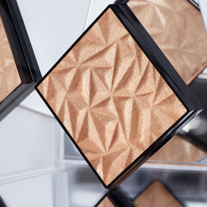 Limited-Edition† Mary Kay® Illuminating Highlighter 0.1 oz