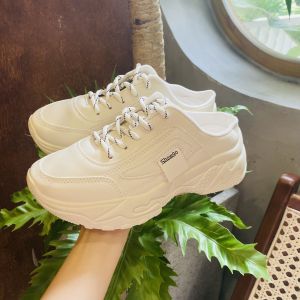 Sục thể thao nữ độn đế 5p trắng kem giày sục nữ đạp gót tôn dáng da trơn dễ lau chùi Lisa M28