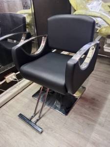 เก้าอี้ รุ่น Sky 827 สีดำ ดีไซน์หรู ดูมีระดับ นั่งสบาย ราคาพิเศษ