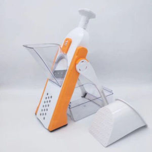 Kitchen shredder with adjustable knob