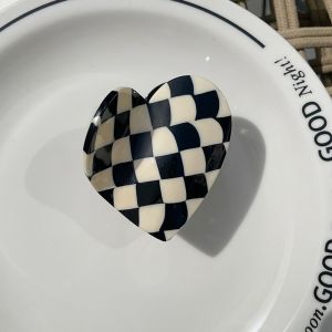 TRANQUIL HUT Elegant Heart Shark Clip Acrylic Korean Style Acetic Acid Hair Claw Hair Clip Waterproof Plaid Hair Claw Women