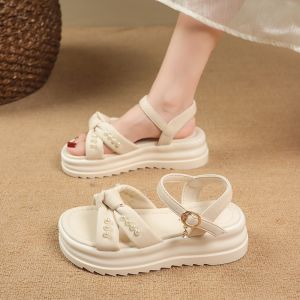 [Free Shipping] Trendy Pearl Sandals New Summer Collection Thick-Soled Sandals Casual Roman-Style WomenS Shoes