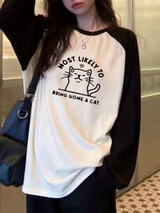 Womens Korean-Style Niche Cat-Themed t shirt Raglan Long-Sleeve tops Featuring That Flatters The Figure with Fun English Print2026