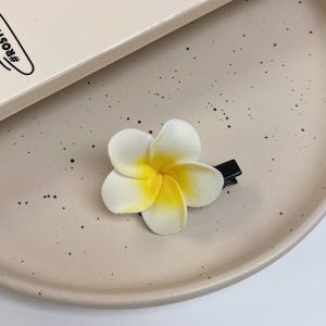 HUIHEYU Bohemian Style Simulation Flower Hair Clip Seaside Vacation Headwear Korean Style Flower Hairpin Cute Duckbill Clip Beach Hair Clip Girl
