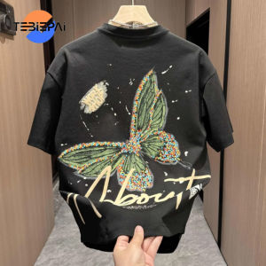 Summer new mens short-sleeved T-shirt painted butterfly print trendy and versatile 100% cotton loose swallowtail top T-shirt