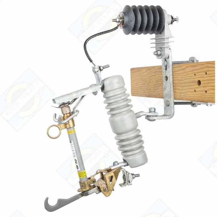 Fuse Cut Out & Arrester Combination ,15KV , Class 100 Lazada PH