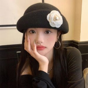 LUXELU Ngọc trai Mũ cao hoa trà Phong cách Hepburn Mũ beret  Vải len Mũ ngư dân Phụ nữ