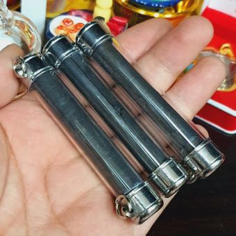 รูปจากผู้ขายบน Lazada: ตะกรุดโทนจารมือหลวงปู่ทิมวัดละหารไร่ เลี่ยม สุดยอดพระเกจิอาจารย์ผู้ปลุกเสกตะกรุดและวัตถุมงคลต่างๆได้มีพุทธคุณค ตั้งราคา ฿100 ขายแล้ว 61 ชิ้น