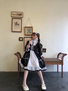 Halloween-style soft girl dress long-sleeved lolita princess dress Cross lolita skirt