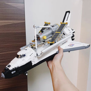 Legao Mechanical Ideas NASA Space Shuttle Discovery Assembling Building Block Toys Spaceship Satellite Building Blocks Boys Birthday Gifts Souvenirs Decorations