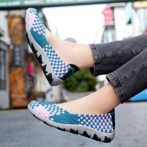 ZEEMIN Womens Flat Sole Big Size Hand Woven Casual Shoes Soft Sole Non Slip Shallow Slip On Spring Summers Lightweight Walking Shoes