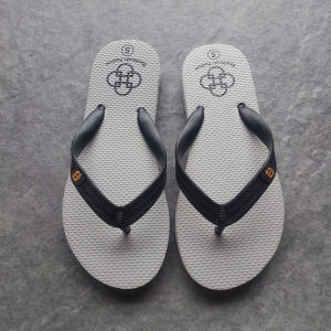 dép xỏ ngón size từ 35 dến 39 có nhiều màu chất liệu cao su quai dẻo mềm mang êm chân siêu bền đế chống trơn trượt tiện lợi đi chơi đi dạo phố.