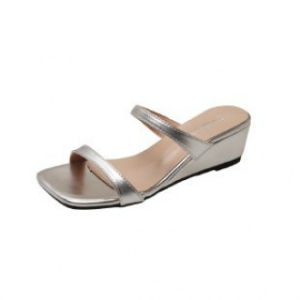 WomenS Wedge Sandals For Outdoor Wear 2026 New Summer Commuting One-Strap Beach Shoes Versatile Open-Toe Thick-Soled Sandals