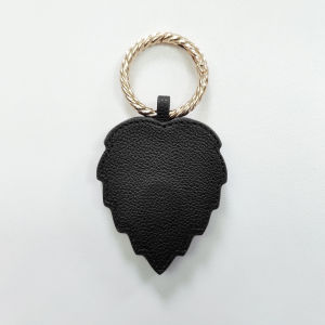 [SG]Multi-Function PU Leather Magnetic Cap Clip Magnetic Hat Clip Free your hand Porter Outdoor Travel Accessories