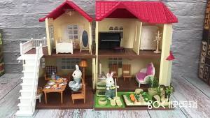 Sen Tong Le Animal FamilyRabbit Doll House Childrens Pretend Play Villa Set Girls Toys Wholesale