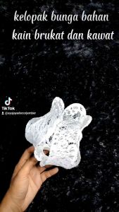 kelopak bunga/kap bunga lampu dekorasi model kuncup bahan kain brukat cantik termurah murah dan terlaris