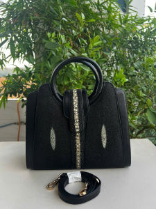 Túi 2hand xách tay có dây đeo da cá đuối âu cực phong thủy của Nhật  -T166