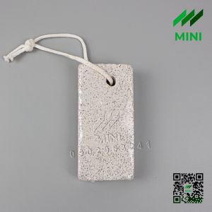 Đá bọt biển chà chân loại bỏ tế bào da chết và làm mềm da chân gót chân