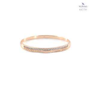 Xuping Gelang Tangan Fashion Wanita Susun Anti Karat 0131240573