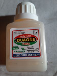 Duaone 735EC 50ml: trừ cỏ tiền nảy mầm trừ cỏ màu trừ cỏ mầm trừ hạt cỏ trong đất