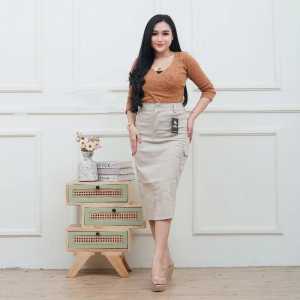 Rok Midi Cargo Highwaist Katun Stretch dengan Motif Plain - Fashion Wanita