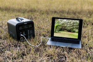 Gofort UA550 Portable Power Solar Generator