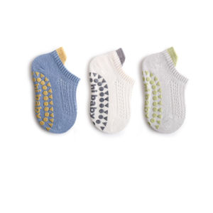 Set 3 Tất Cotton Chống Trơn Trượt Cho Bé Mềm Mịn Thoáng Khí Thiết Kế Ôm Chân Co Giãn Linh Hoạt Hạn Chế Tối Đa Nguy Cơ Trượt Ngã Độ Bền Cao