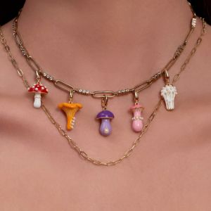 European and American healing color small mushroom pendant DIY bracelet cute sweet flower mushroom series furnace vacuum color retention copper decoration h2609