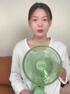 Camel Bedside Mini Fan: A Quiet & Efficient Cooling Solution