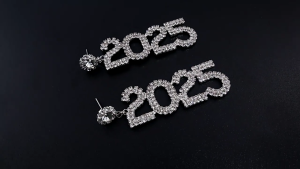 Multipurpose 2025 Womens Long Earrings with Crystals Rhinestones Accessory for Elegant and Modern Look