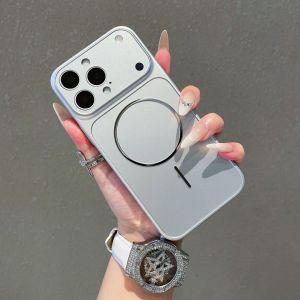 แม่เหล็กสำหรับ iPhone 17 16 15 14 13 Pro Max เคสพร้อมอุปกรณ์ป้องกันเลนส์กล้องถ่ายรูปเข้ากันได้กับแม่เหล็กเคสโทรศัพท์เมทัลลิคเป็นเงาซิลิโคนนิ่มเคสกันกระแทกมือถือบางสำหรับ iPhone 17 Pro Max