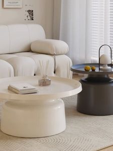 Nordic Style Iron Coffee Table Small Apartment Living Room Round Coffee Table Modern Simple Home Bedside Table Side Table Combination