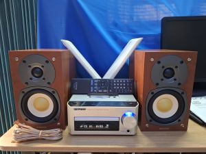 Dàn mini Kenwood K521 hoạt động tốt CD USB AUDIO IN AUX giải mã quang 24Bit: in/out nguyên zin hàng ship từ nhật.