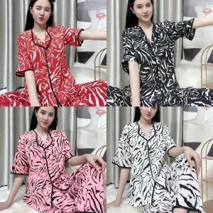 Đồ bộ Pijama Cao Cấp chất liệu Lụa Hàn tay lỡ ống rộng họa tiết lạ Đồ ngủ nữ tay lỡ thiết kế Cổ Sen siêu xinh from dưới 62 kí