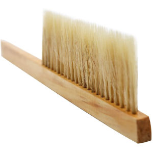 Sikat Lebah Bulu Kuda Bee Hive Peralatan Ternak Lebah Untuk Hasil Panen Maksimal Dan Tidak Menyakiti Terbuat Bulu Halus Original Untuk Petani Lebah Apis Cerana Apis Melifera Gagang Kayu Warna Putih Abu Abu Beekeeping Beekeeper Hive Tools Bulu Halus Alami