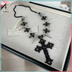 🔥ส่วนลด 10 บาท สำหรับการซื้อ 1 ชิ้น🔥ราคาถูก สร้อยคอลูกปัดไม้กางเขนหลายชั้นสำหรับผู้หญิงสไตล์พังก์เข้มเครื่องประดับ Y2K แบบหลายชั้น