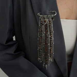 NRFYKYU Paper Clip Shape Golden Beaded Tassel Brooch Light Luxury Style Floral Pin Tassel Ornaments Retro Exquisite Breastpin Tassel Chain Pins Spring Summer