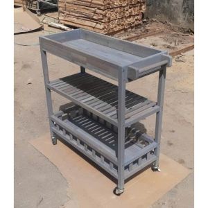 Xe đẩy Holger có khay – Hàng xuất khẩu tiêu chuẩn INTERBUILD – Sản xuất tại Việt Nam