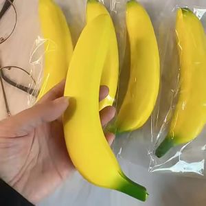 Slow Rebound Squeeze Toy Popular Squishy Slow-rebound fruit Pu Simulated peach watermelon banana and strawberry squishies for desk breaks gifting display or supervised play