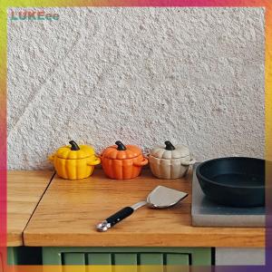 SHPYHT บ้านตุ๊กตาหม้อซุปขนาดเล็กหม้อฟักทองของเล่นของใช้ในครัวอุปกรณ์ทำอาหารสำหรับตกแต่งบ้านตุ๊กตาของเล่นแกล้งเล่นสำหรับเด็ก