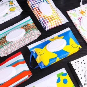 CK ถุงใส่ทิชชู่เปียกแบบรีฟิลได้1ชิ้นกล่องกระดาษทิชชู่ฝาพับสำหรับเด็กอุปกรณ์เช็ดแบบเปียกสำหรับกลางแจ้งรถเข็นเด็ก