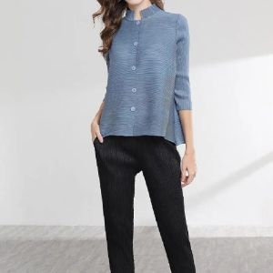 [Chất lượng Nova] Miyake xếp li lỏng lẻo và Áo Cardigan bó❤Mùa xuân và mùa thu châu Âu ga phong cách mới Áo khoác nữ đầu