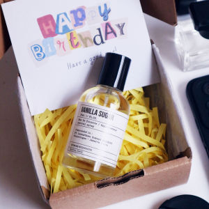 Gift Box Kado Hadiah Hampers Untuk Cewek Ulang Tahun Lebaran Wedding Anniversary Graduation