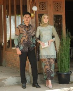 Batik Couple Tunangan 2022 / Baju Batik Couple / Kemeja / Couple Brukat Kondangan / Baju Kebaya Couple / Batik Couple Terbaru 2021 / Kebaya Kondangan / Baju Kondangan Couple / Setelan Kebaya Baju / DANIRA COUPLE