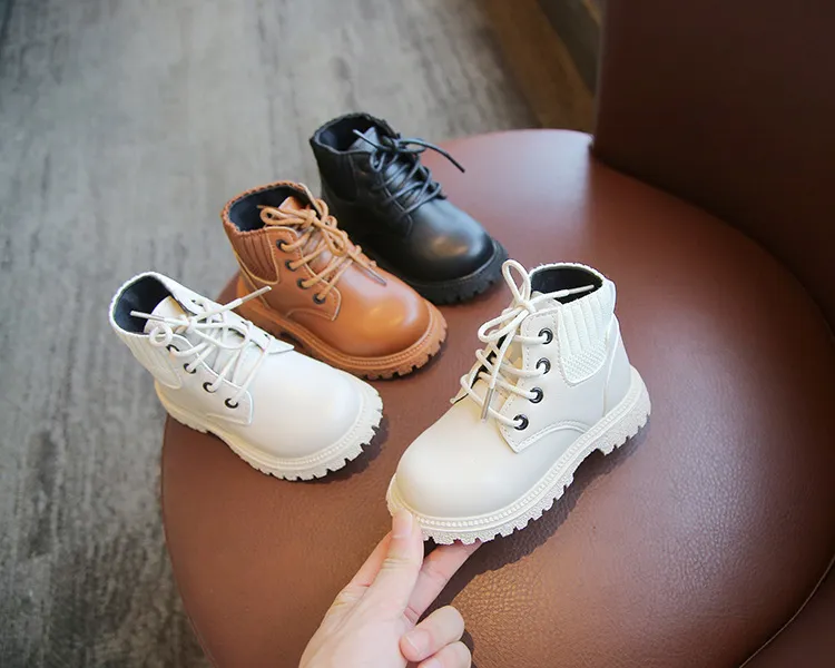 1 year old hot sale baby girl boots