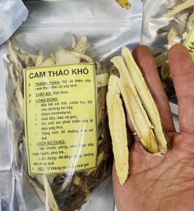 Cam thảo khô trà cây cam thảo (100g) thanh nhiệt thơm ngon đẹp đóng túi zip tiện sử dụng HN