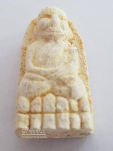 หลวงปู่ทวด พิมพ์เตารีด เนื้อน้ำนมควาย สูตรต้นตำรับหลวงพ่อมุ่ย วัดป่าระกำเหนือ ปลุกเสกโดยพ่อท่านสังข์ วัดดอนตรอ